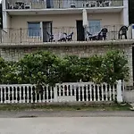 App Martina Apartment