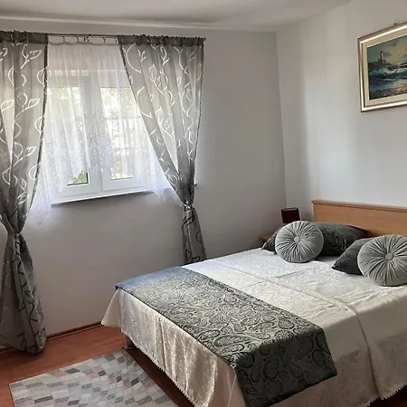 App Martina Apartment
