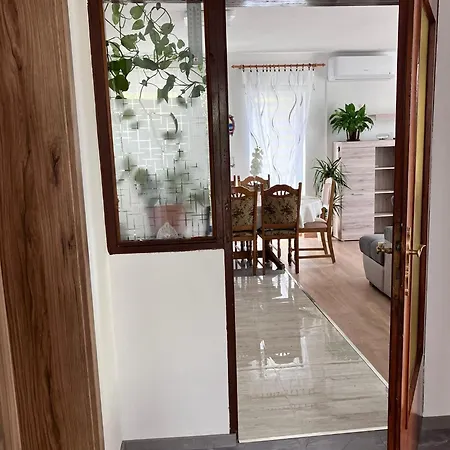 App Martina Apartment