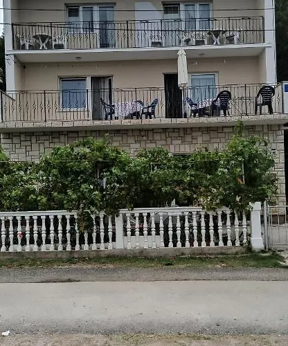 App Martina Apartment