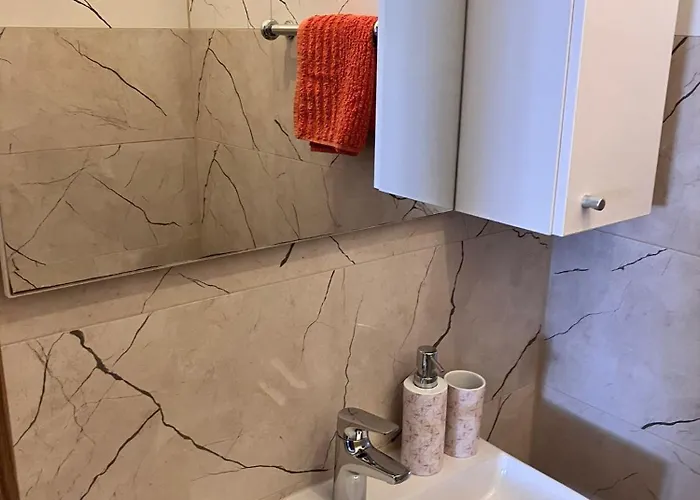 App Martina Apartment *